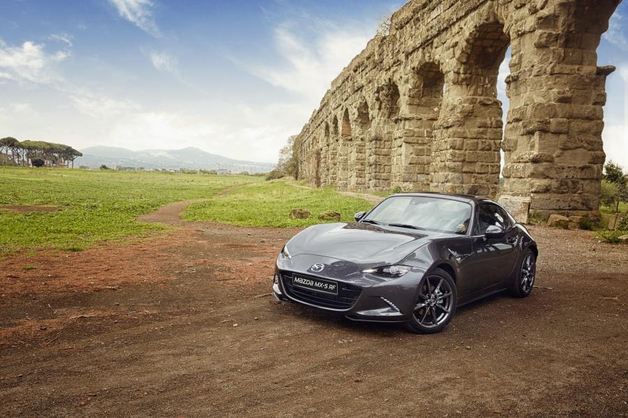 Mazda MX-5 Miata RF (ND) 2016 года  (WW) (фото 20 из 48)